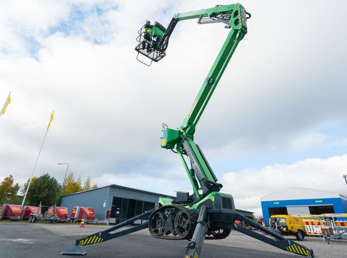 Leguan Access Platforms – Kompakte & effiziente Zugangslösungen für Höhenarbeiten | Flexibel & sicher