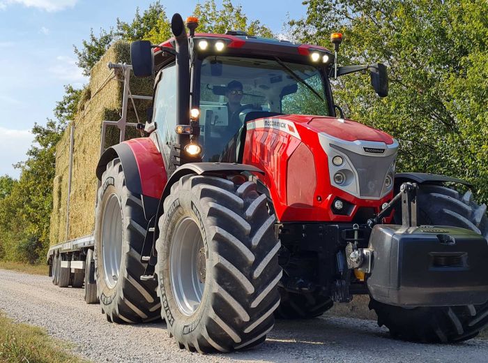 McCormick X7 – High-Performance Traktor für anspruchsvolle Landwirtschaft | Effizient, vielseitig & zuverlässig