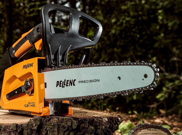 Pellenc Kettensäge: Bereit für Garten- und Waldpflege