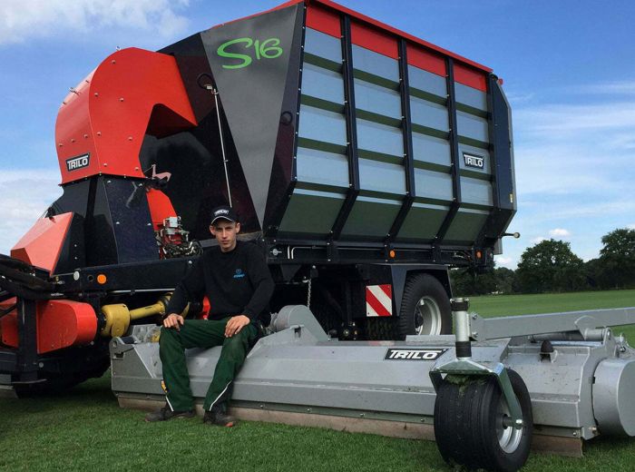 Trilo Saugwagen S16W entdecken und leistungsstark Schmutz und Flüssigkeiten effizient aufnehmen