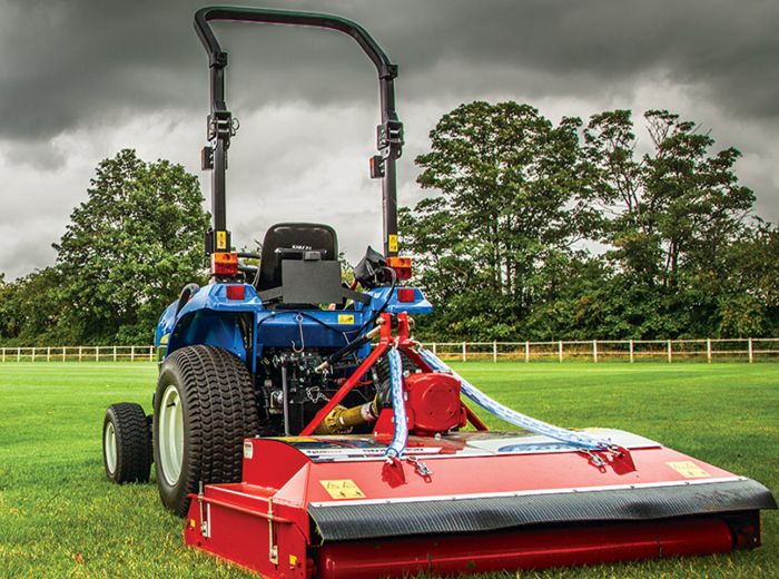 Trimax KC Equipment – Robuste Mäh- und Landmaschinen für professionelle Anwendungen | Effizient & langlebig