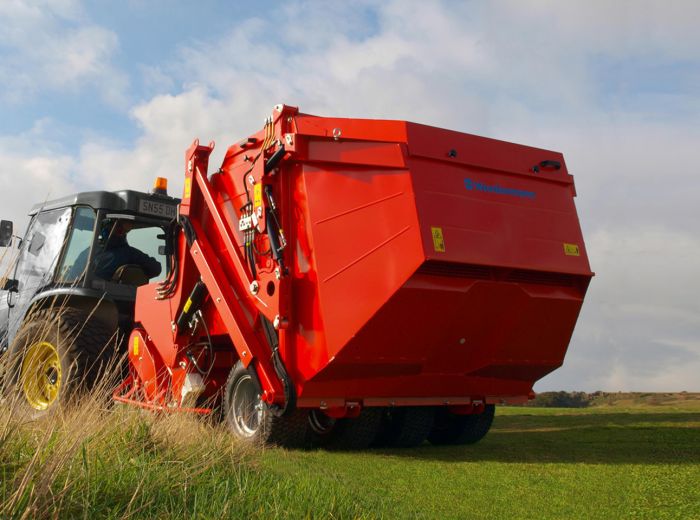 Wiedenmann Super600 – Hochleistungs-Rasenvertikutierer für professionelle Pflege | Präzision & Effizienz